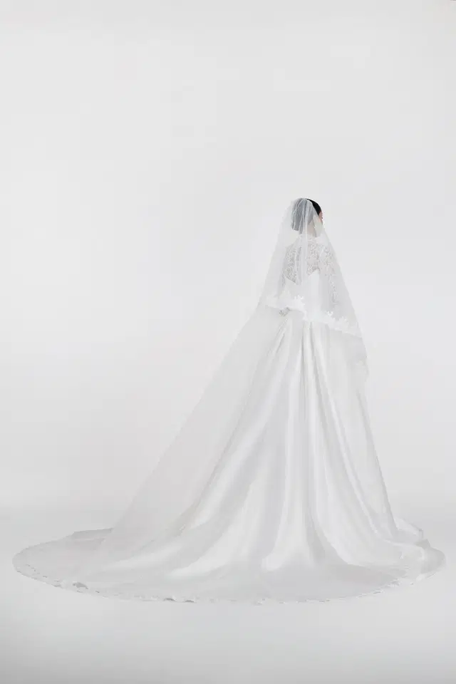 Wynola by Josephine Scott - view 10 of 10