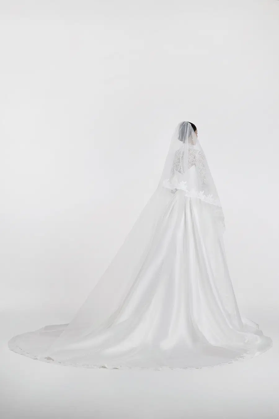 Wynola by Josephine Scott - view 10 of 10