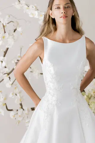 Glissade 1050018 by Mori Lee - view 3 of 4