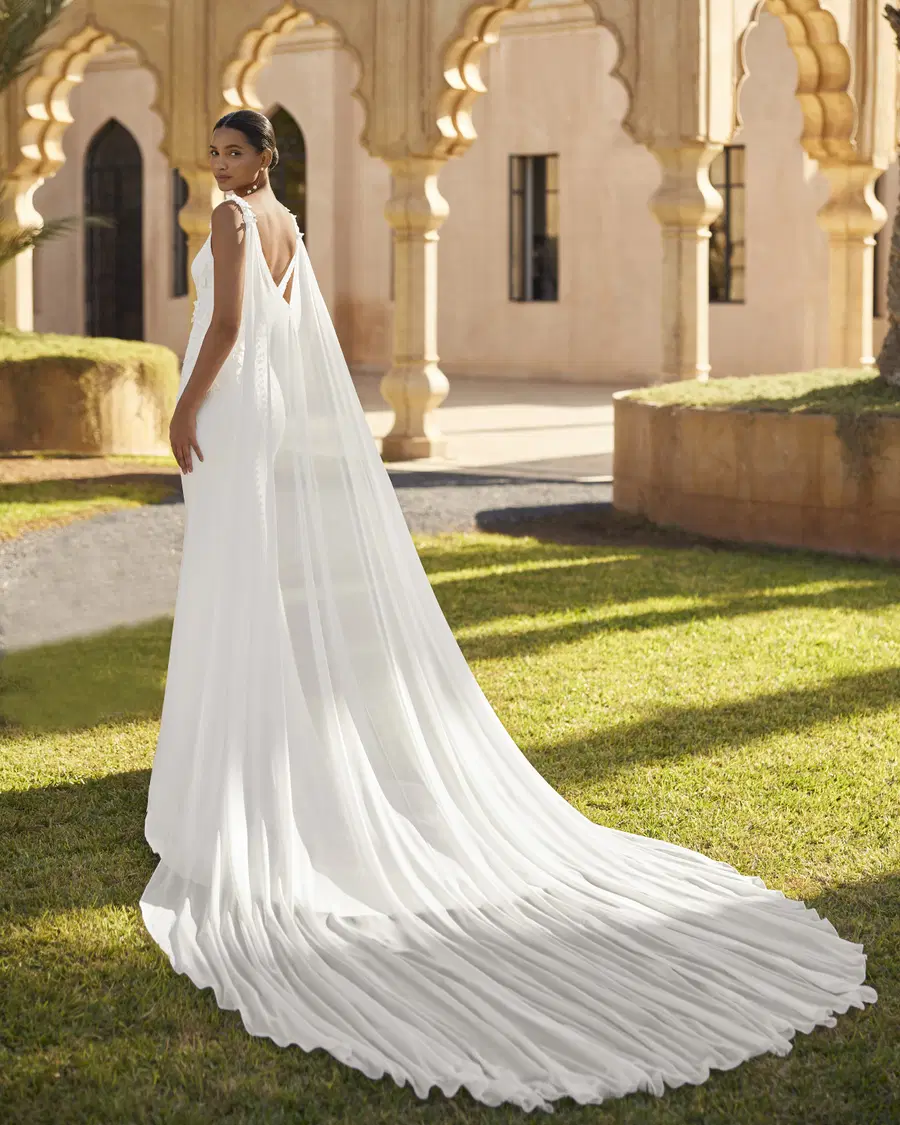 Oda by Rosa Clara - view 4 of 4