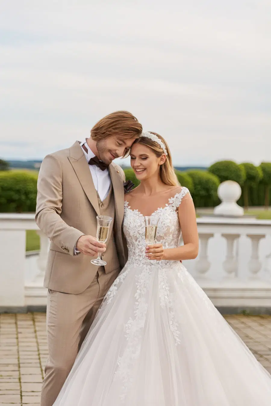 5566 by Serena Bridal - view 4 of 5