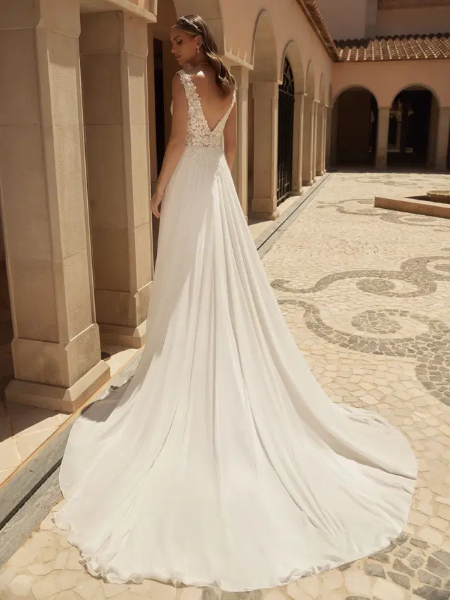 FLUORITE by Bianco Evento - view 2 of 4