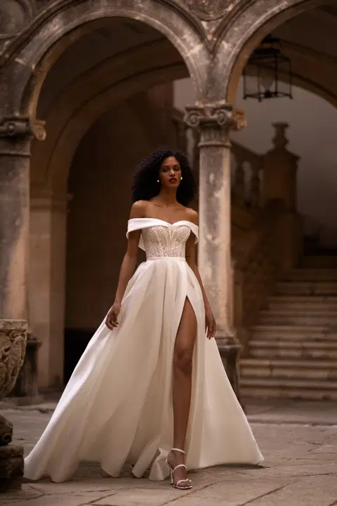 Lotus wedding dress by Wona Concept, A-line, lace