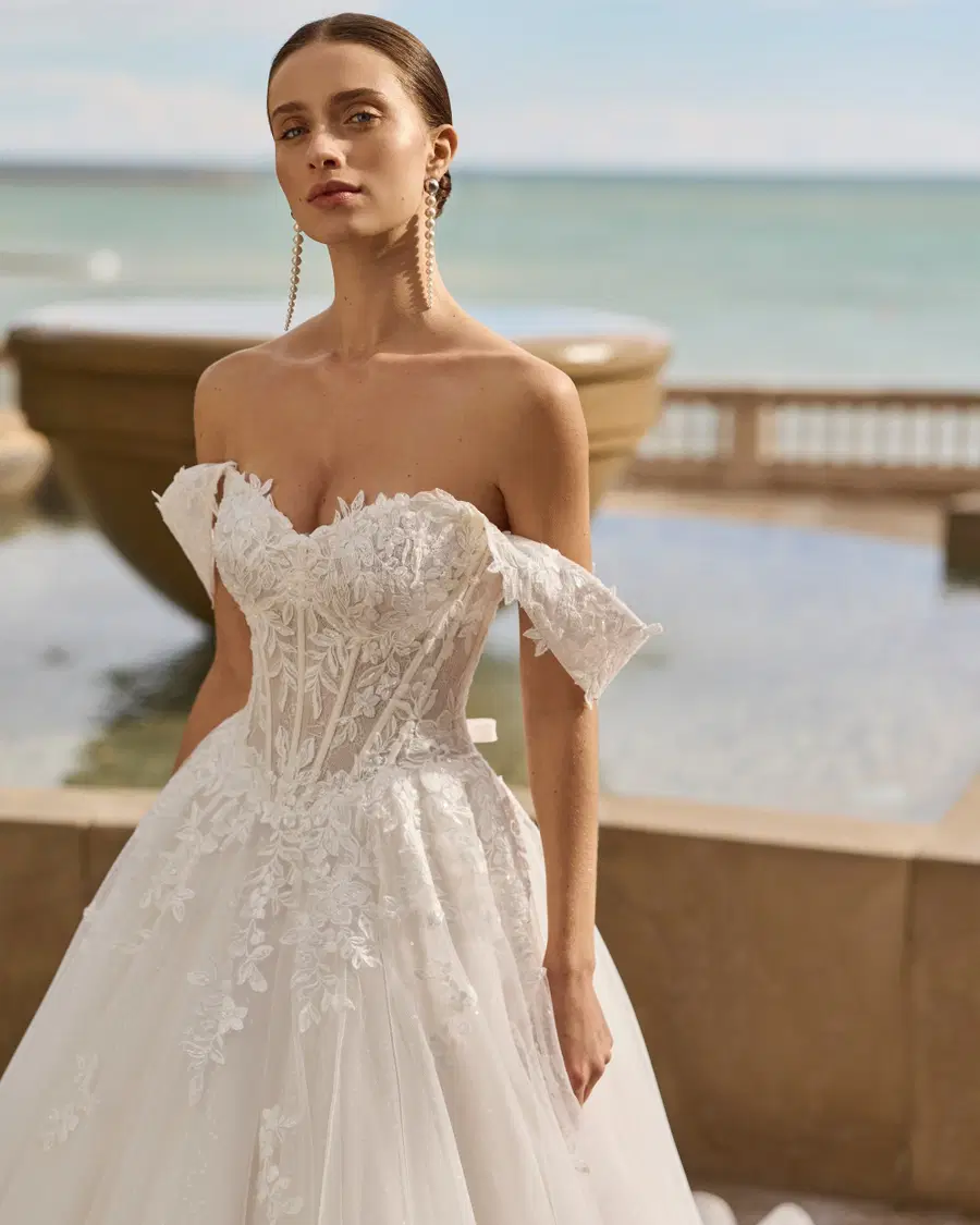 FINEYA von Luna Novias - Ansicht 3 von 3