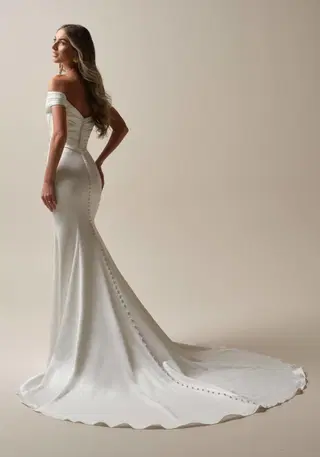 Latoya by Rebecca Ingram - view 4 of 6