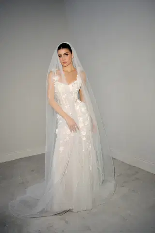 Ambrosia by Justin Alexander Signature - view 4 of 8