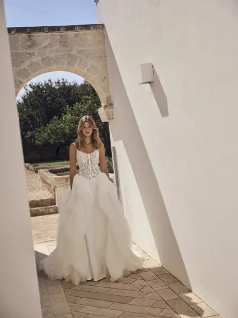 Lysette Brautkleid von Modeca Bridal, Ballkleid, Spitze