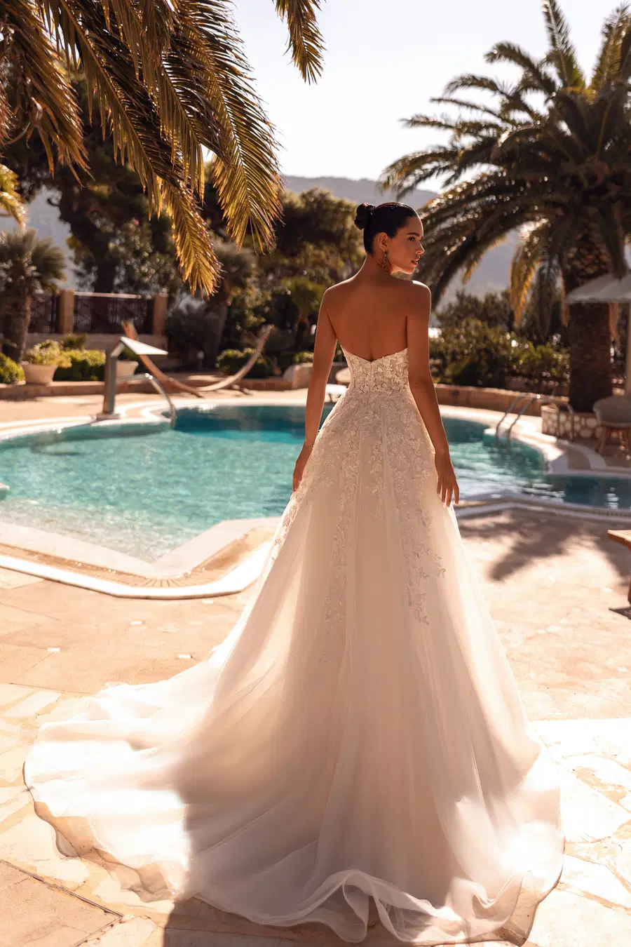8276 by Demetrios - view 2 of 4