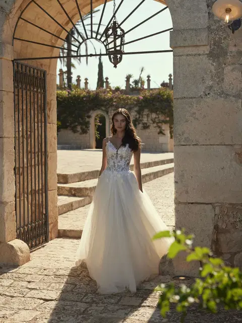 Edith wedding dress by Modeca Bridal, ball gown, lace