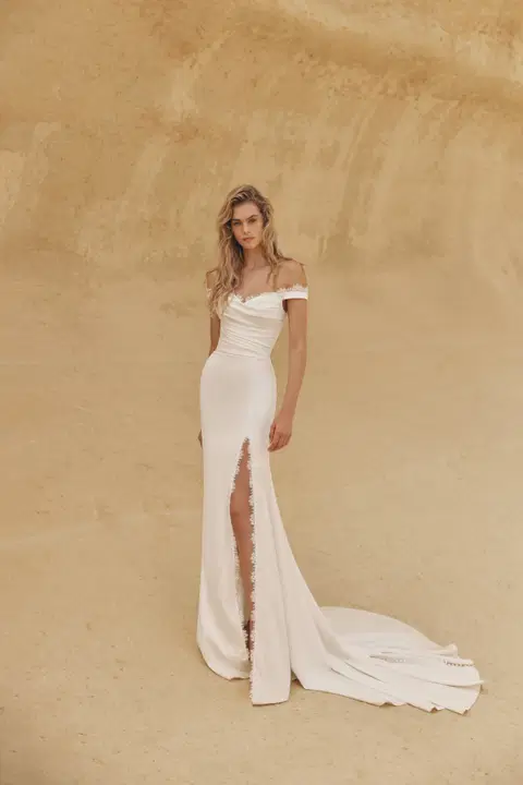 Jasper wedding dress by Eva Lendel, trumpet, satin