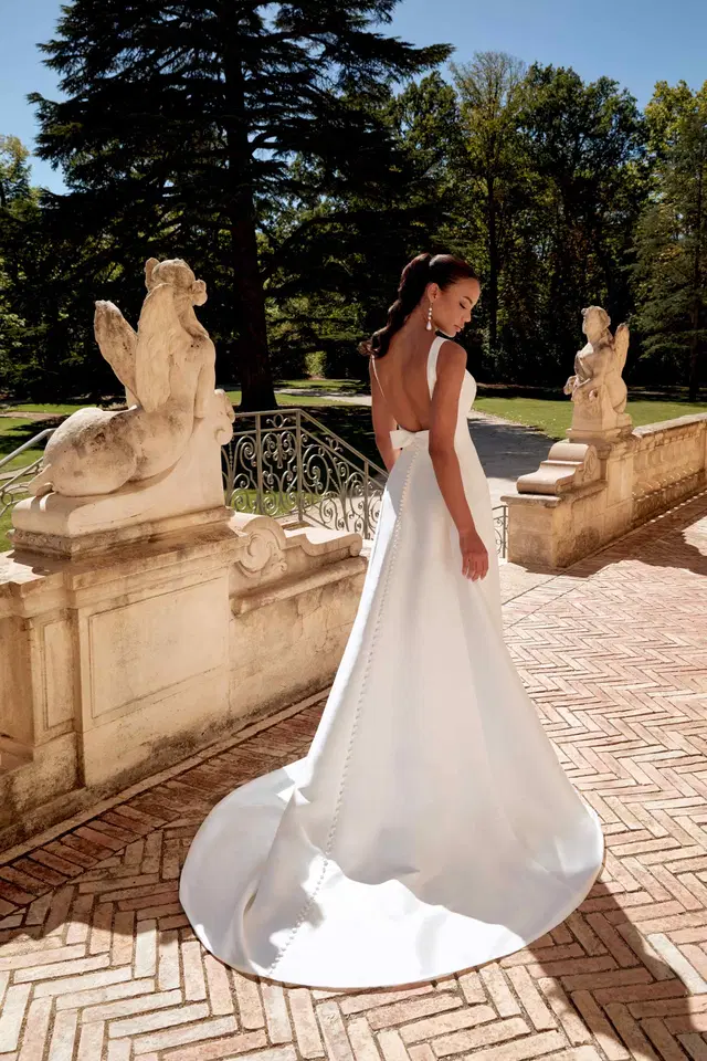 44576 by Sincerity Bridal - view 2 of 4