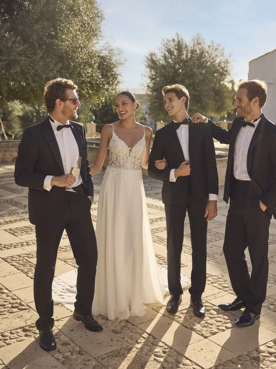 Grand by Modeca Bridal: A-Line silhouette, V-neck neckline, chiffon, chapel train