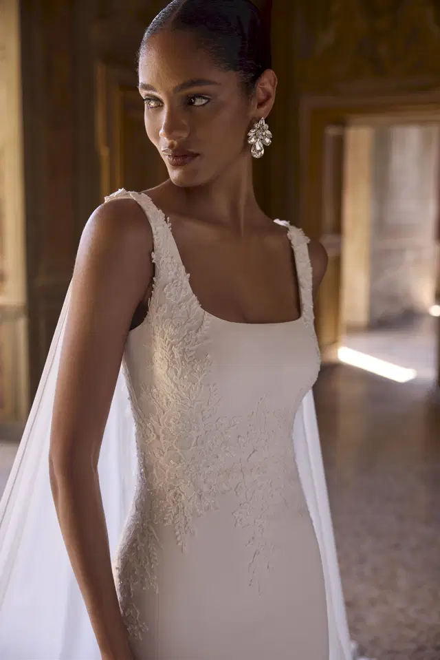 Alice 63261 by Veni Infantino - view 3 of 3