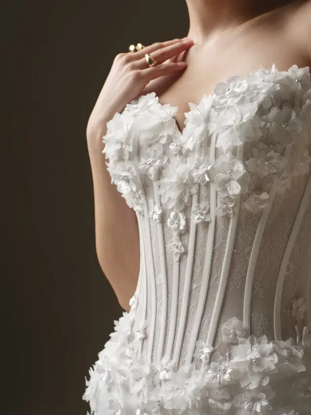 Akari by Sottero & Midgley - view 12 of 12