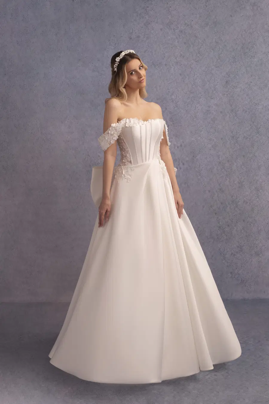 Kareena by Donna Salado Bridal: A-Line silhouette, scoop neckline, separate sleeves, lace