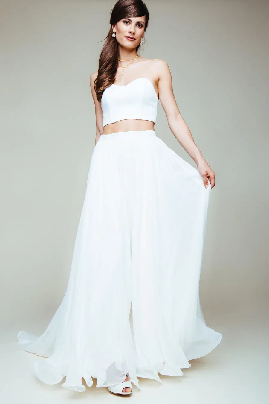 Seidenchiffon-Rock S-1056 by KUESS die BRAUT: A-Line silhouette, sweetheart neckline, sleeveless, chiffon