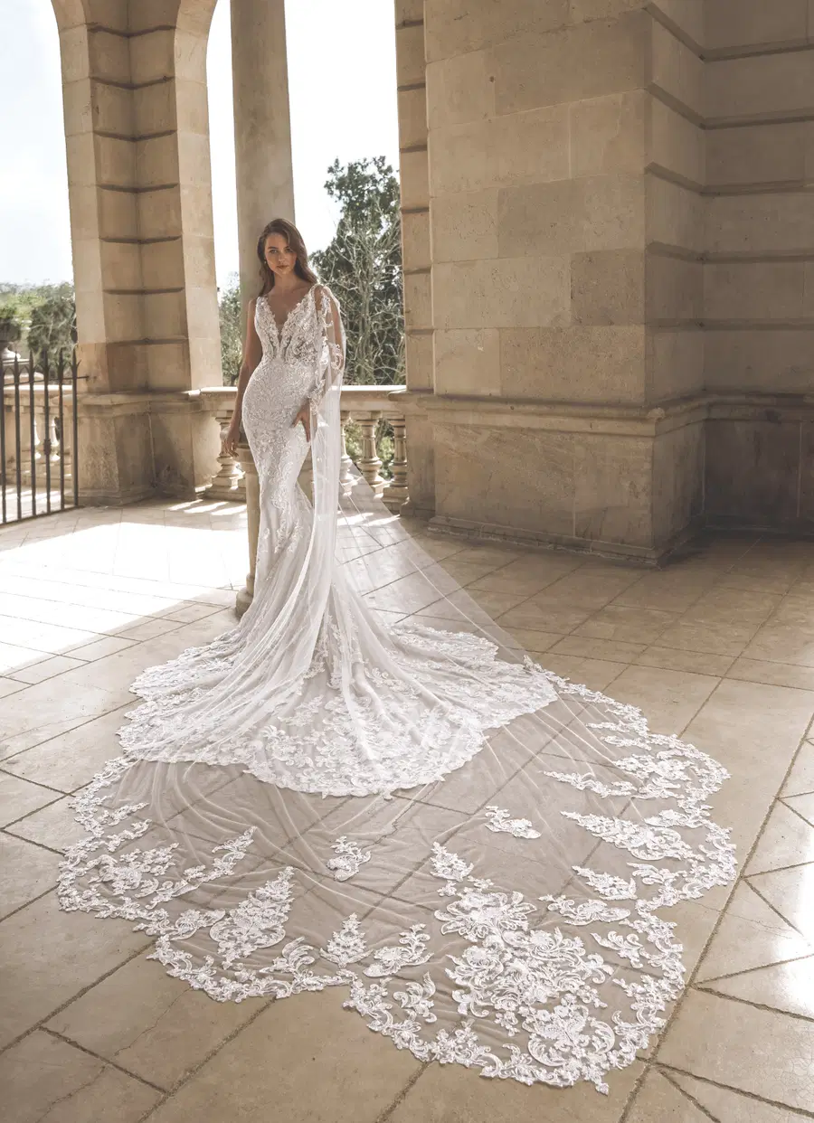 Flori by ÉLYSÉE: Trumpet silhouette, deep V-neck neckline, lace