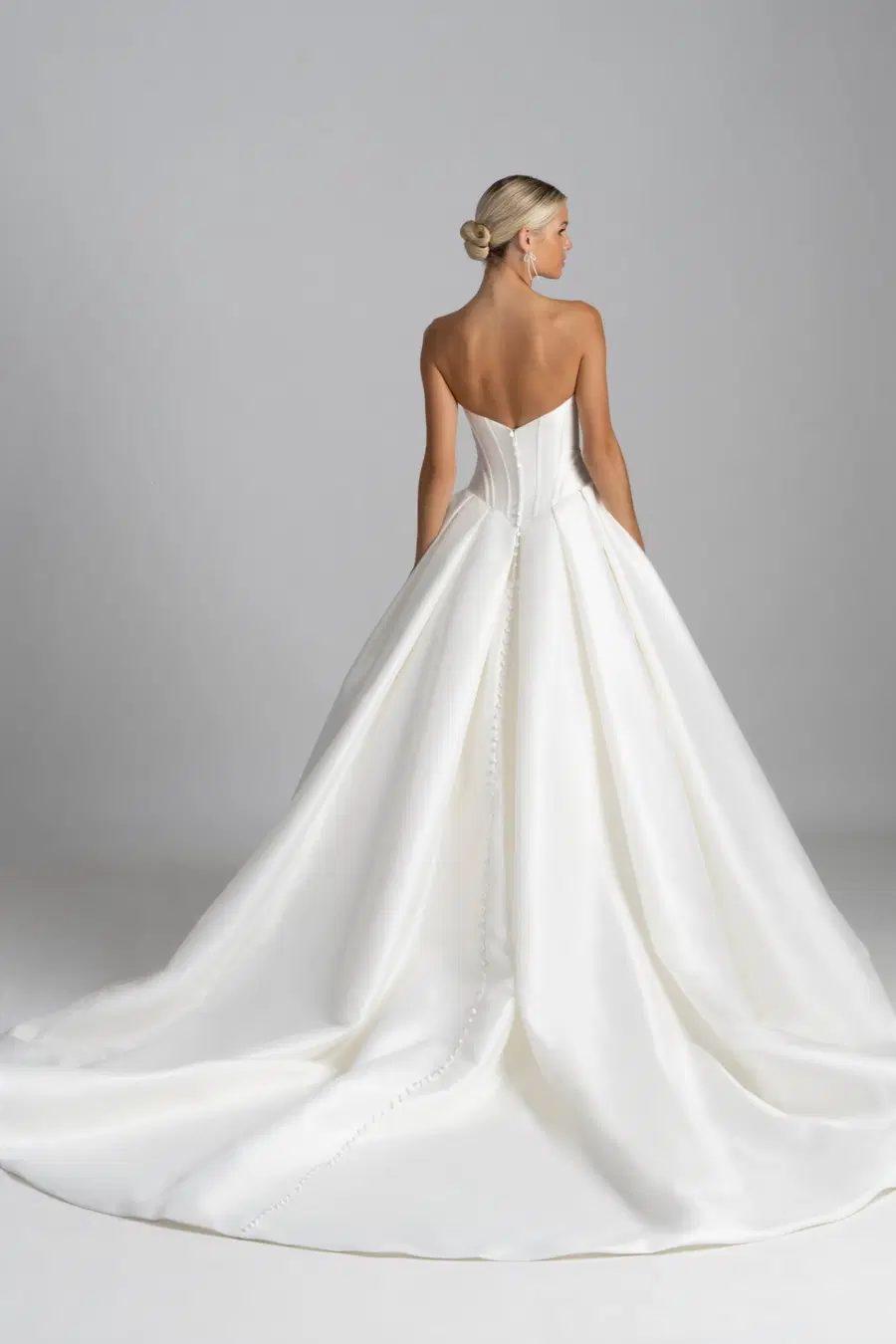 MJ1109 - Fialma by Madison James - view 11 of 11