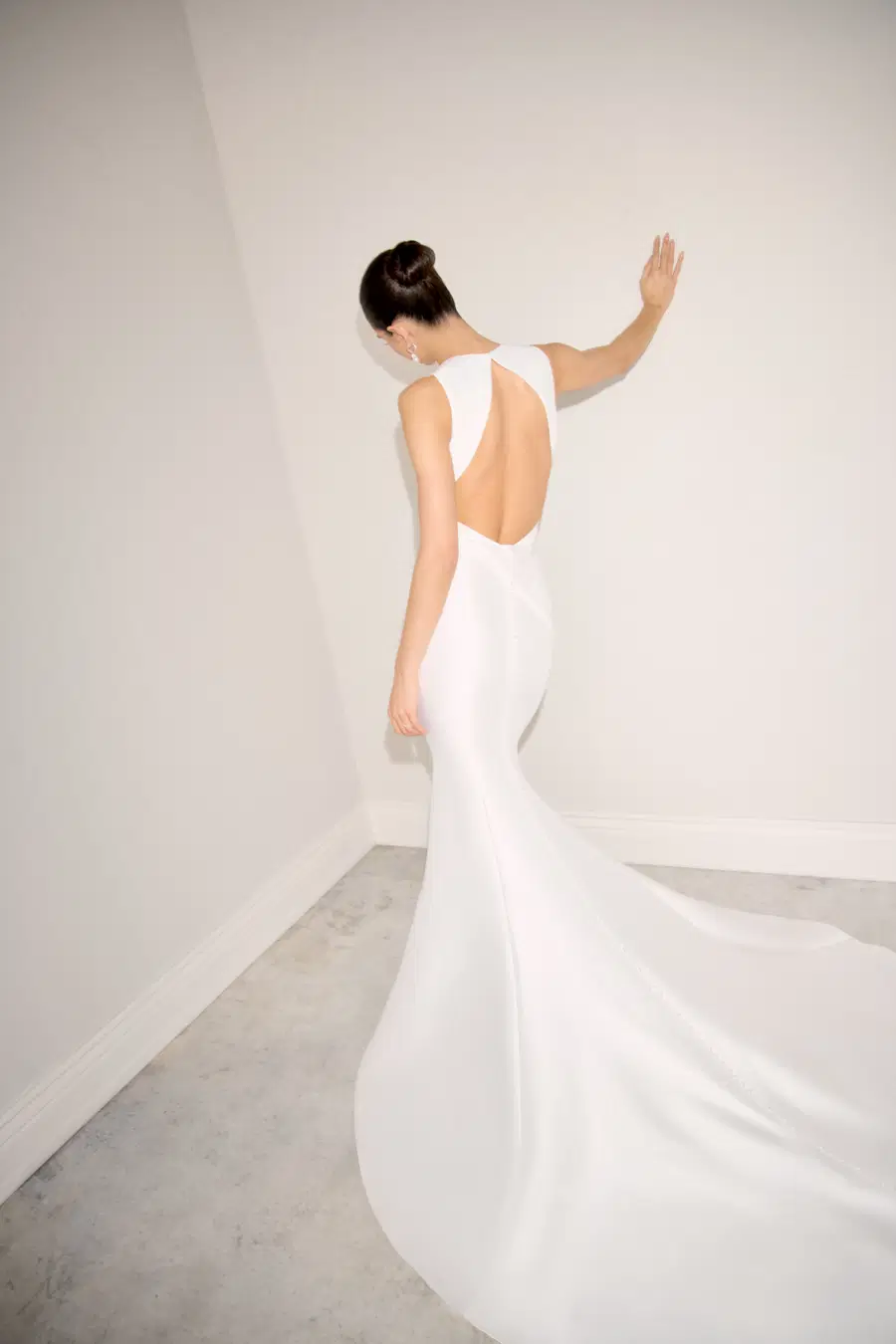 Isolde by Justin Alexander Signature - view 5 of 7