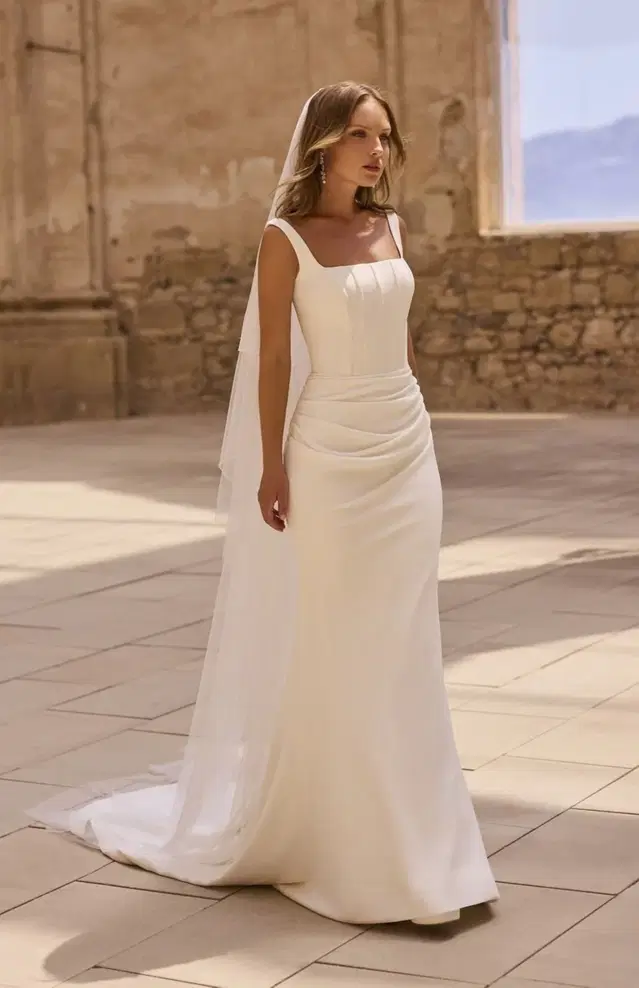 Helena by Veni Infantino - view 2 of 4