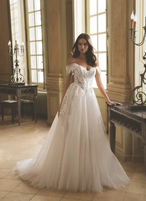 Gwyneth wedding dress by ÉLYSÉE, A-line, tulle