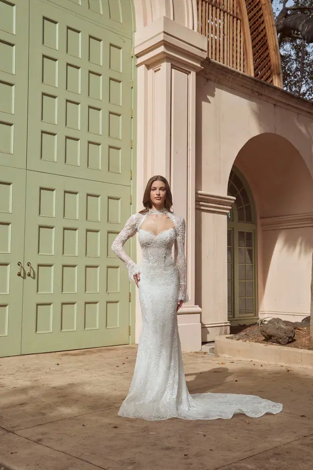 LA26262 Laura by Calla Blanche: Trumpet silhouette, long sleeves, lace, cathedral train