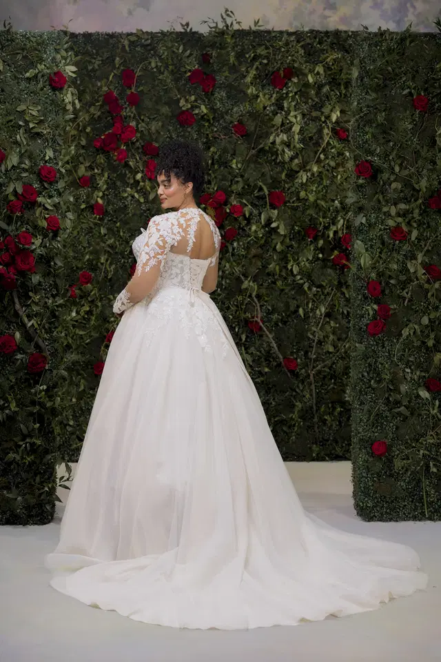 Thorne 1020024 by Mori Lee - view 2 of 3