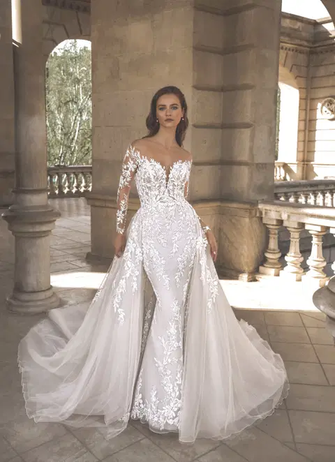 Fig wedding dress by ÉLYSÉE, ball gown, organza