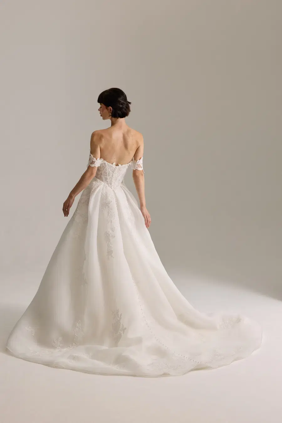 Amalie by Josephine Scott - view 4 of 4