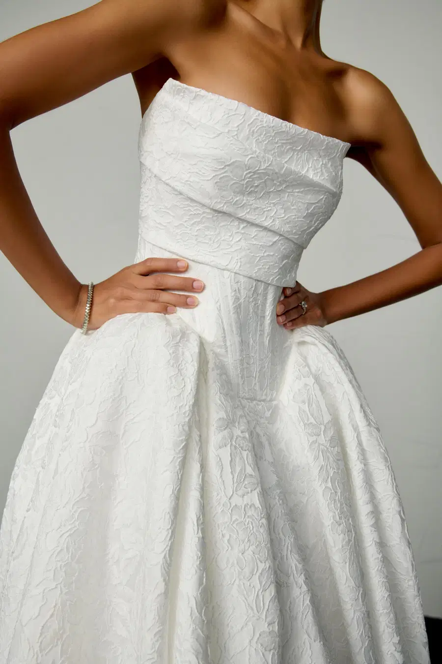 Romelle by Justin Alexander Signature - view 5 of 5