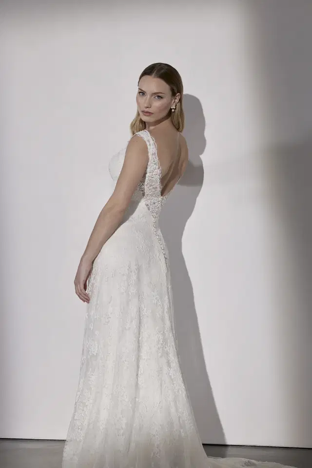 Belgravia by Avenue by Josephine Scott - view 2 of 6