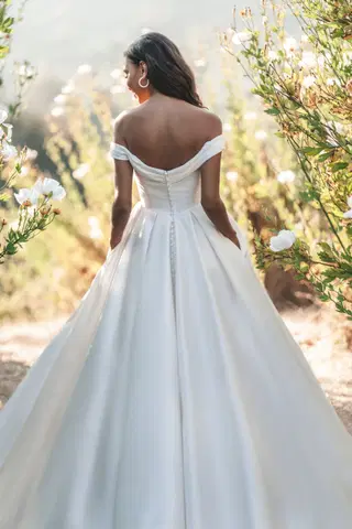 R3705 by Allure Romance - view 4 of 6