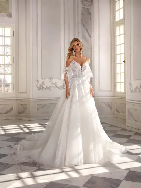 Kenzie wedding dress by Vanilla Sposa, ball gown, lace