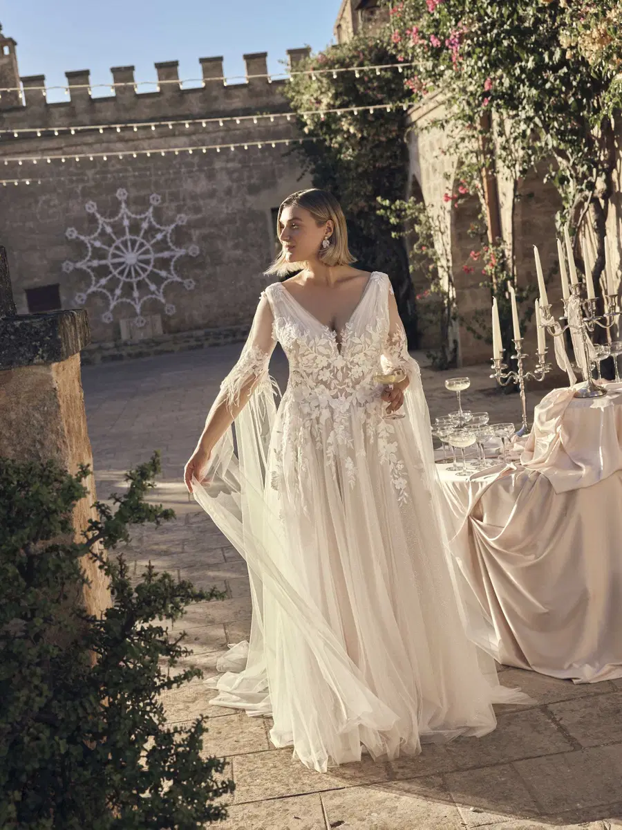 Nadia von Modeca Bridal - Ansicht 4 von 4