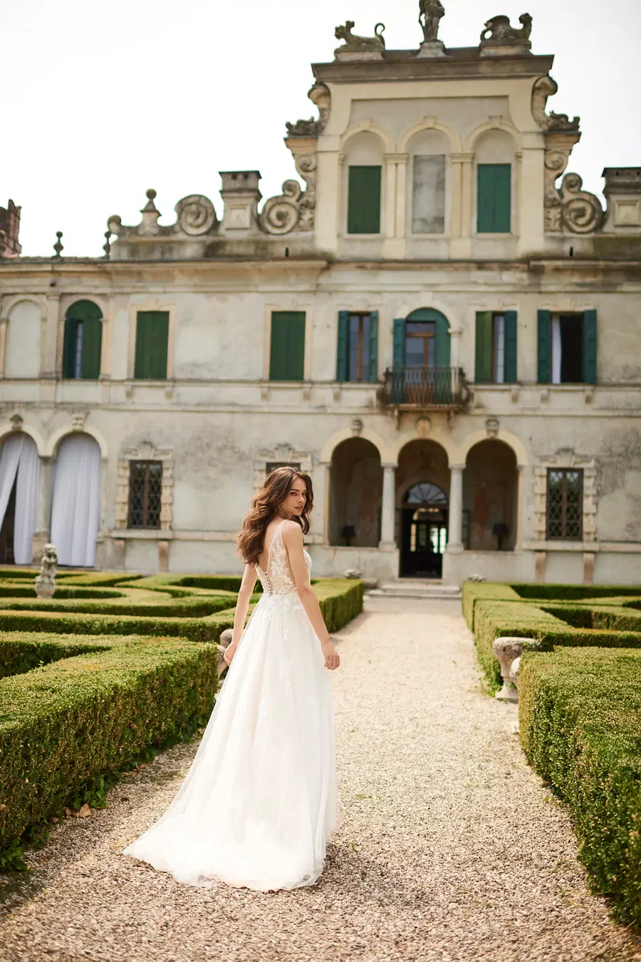 E-5215 by Elizabeth Passion - view 5 of 7
