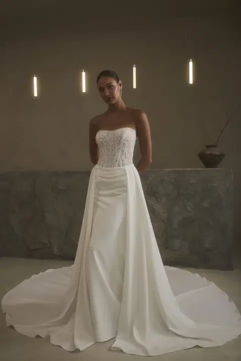 Style 2632 wedding dress by Casablanca Bridal, fit & flare, satin