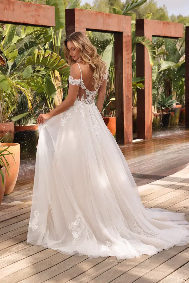 Anouska by Azuree Bridal - view 2 of 3