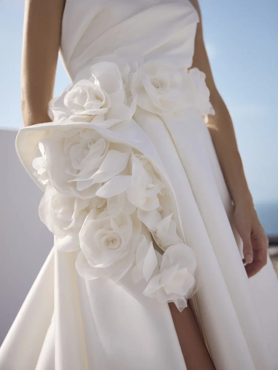 Ilyssa by Modeca Bridal - view 4 of 6