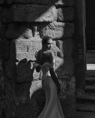 PRAVIA by Adriana Alier - view 4 of 4