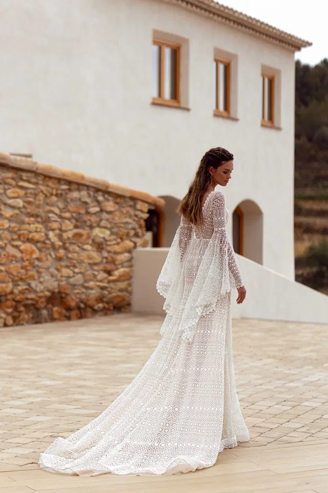Antonia by Tina Valerdi - view 3 of 3