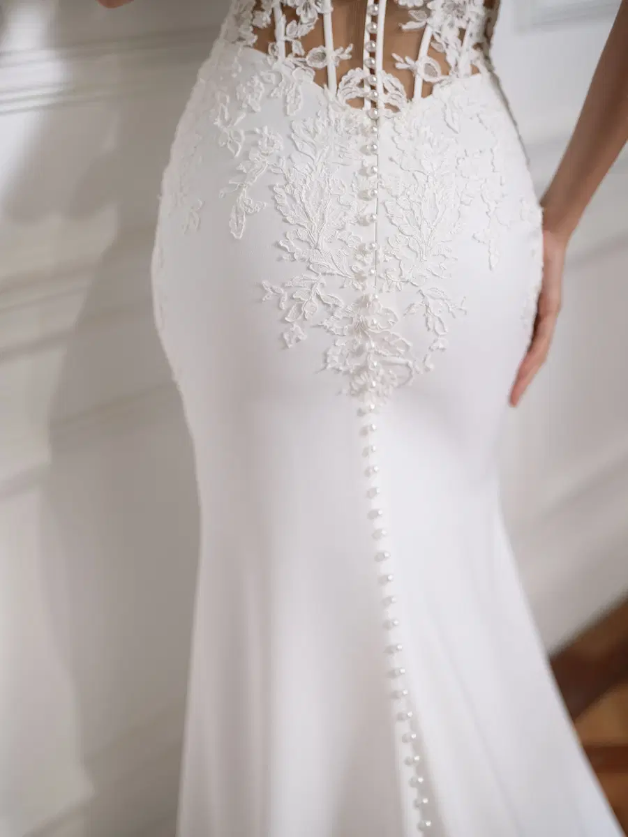 Chloe by Avenue by Josephine Scott - view 6 of 8