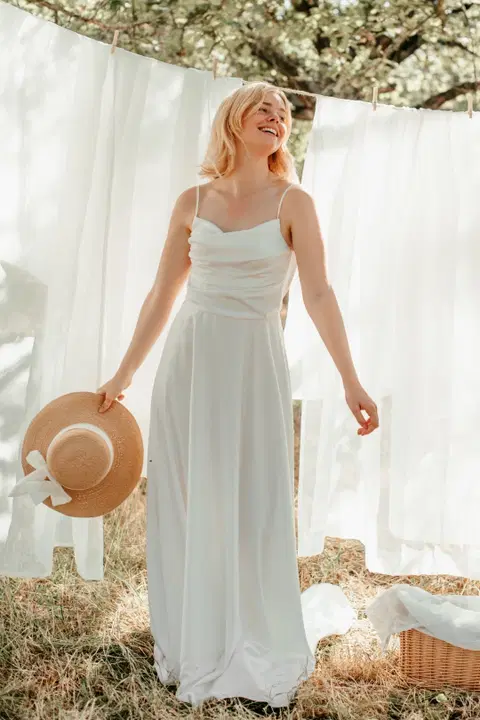 Joline wedding dress by Sanna Lindström, crepe, sweep / brush train