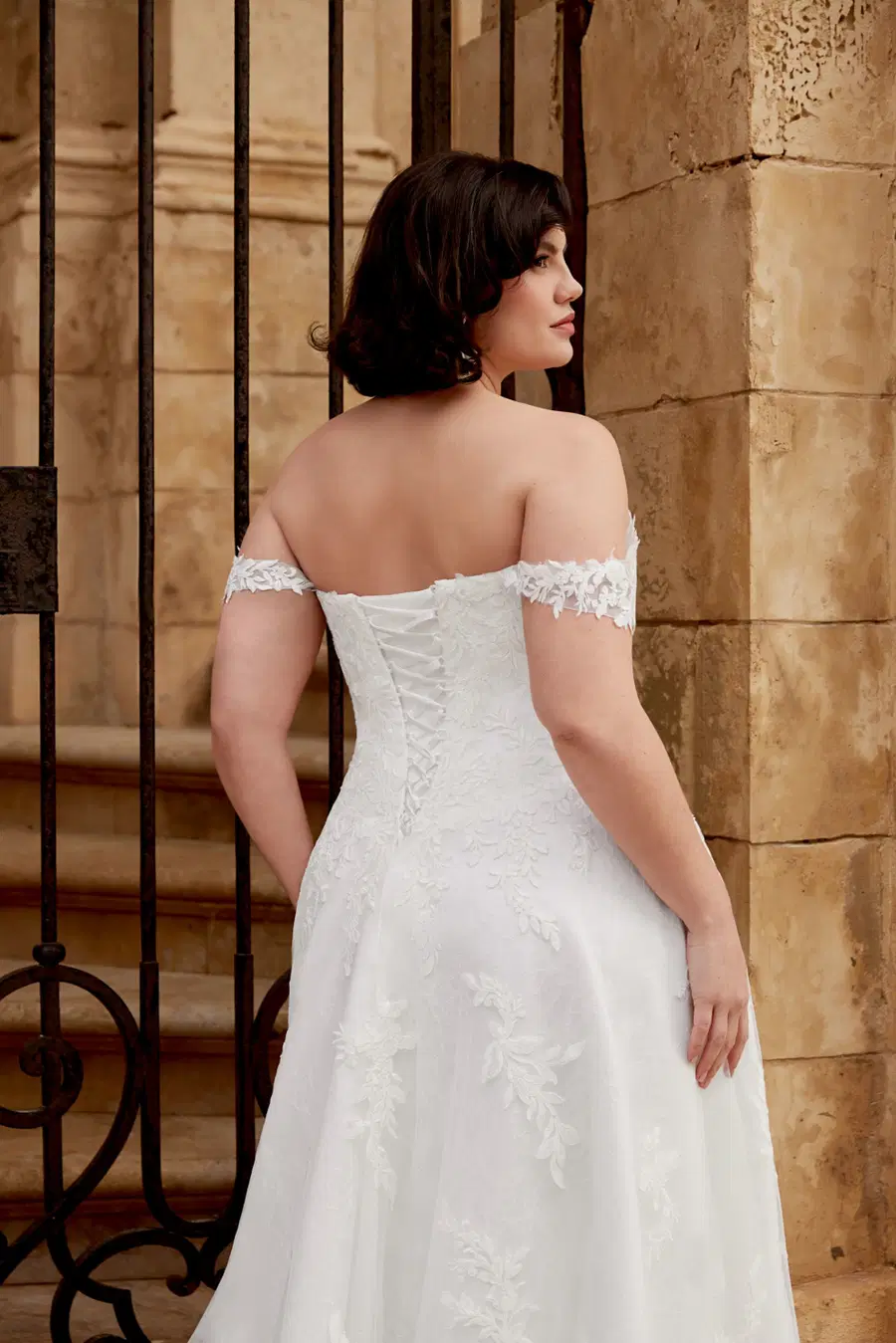 44587 by Sincerity Bridal - view 7 of 10