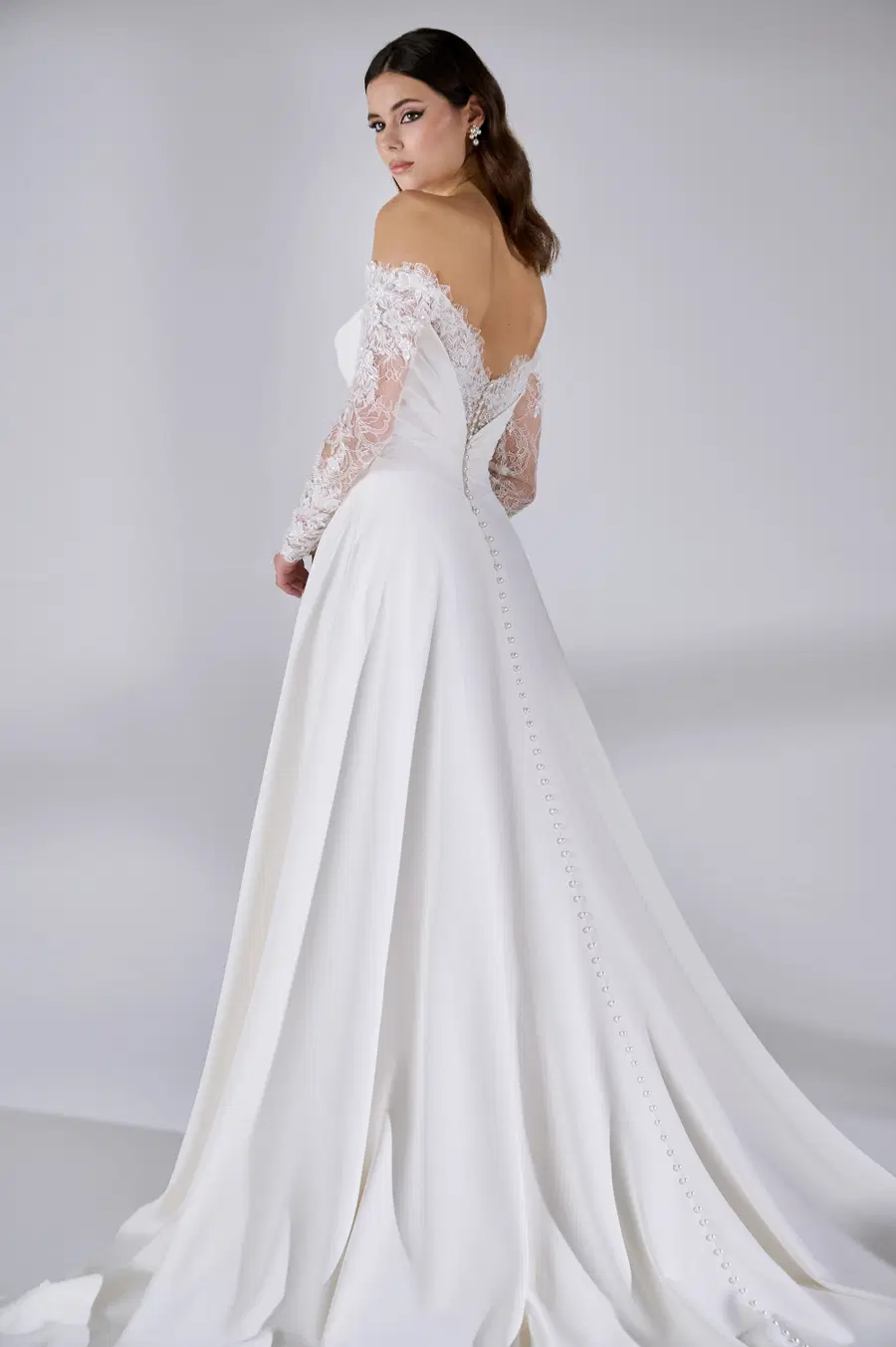 Renee Al van Avenue by Josephine Scott - weergave 2 van 5