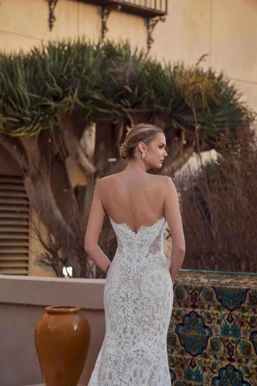 LA26247 Lola by Calla Blanche - view 4 of 4