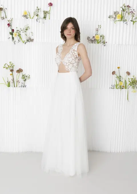 Jardin Blanche Tulle wedding dress by Kisui, A-line, tulle