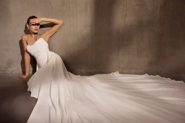 Cleo by Avenue by Josephine Scott - view 10 of 10
