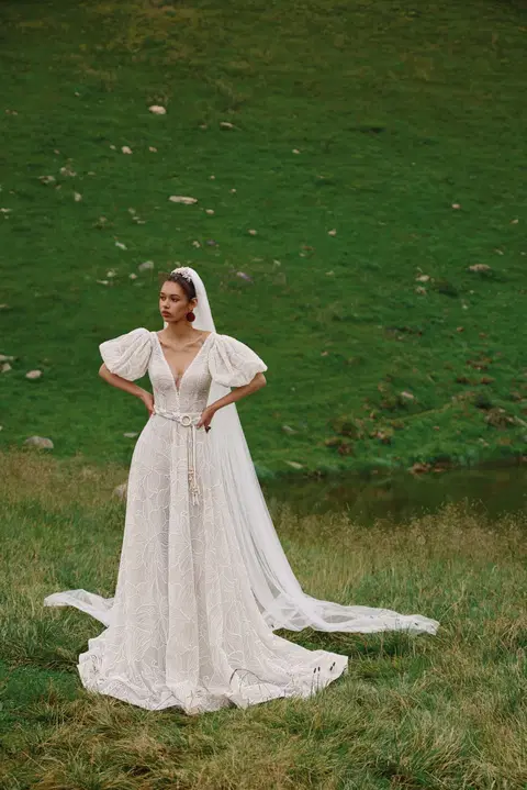 Etta wedding dress by Ariamo Boho, A-line, lace