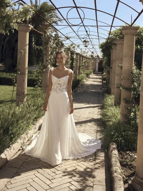 Malena Brautkleid von Modeca Bridal, A-Linie, Spitze