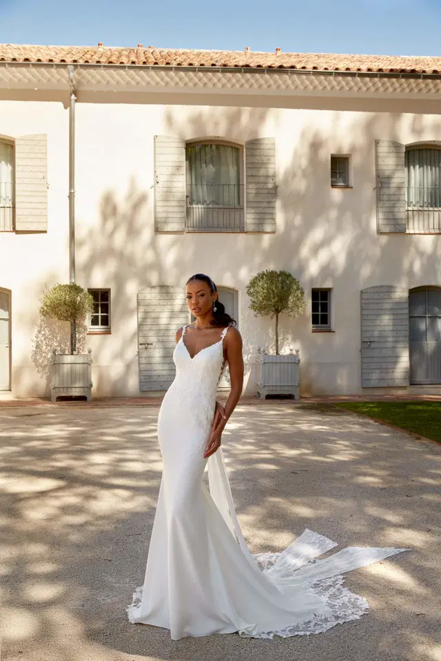 44594 by Sincerity Bridal: Trumpet silhouette, V-neck neckline, sleeveless, lace